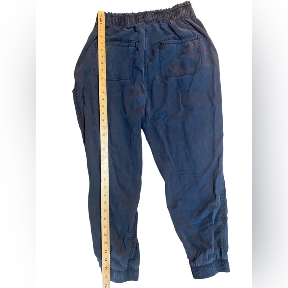 So Women's XL Pants High Rise
Jogger Elastic Waist and Hem
Pockets Tapered Leg - Picture 3 of 9